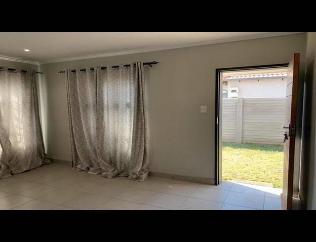 3 BEDROOM HOUSE FOR SALE IN PROTEA GLEN